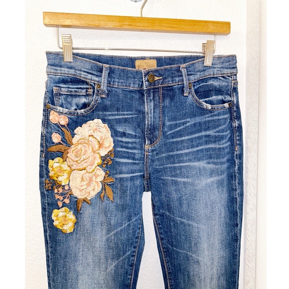 DRIFTWOOD Eva Floral Embroidered Bootcut Jean Whiskering Raw hem SZ: 28 (6) - Picture 3 of 13